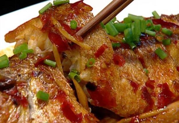 汤汁浓郁的<a href=/shicai/diaoweipin/DouBan/index.html target=_blank><u>豆瓣</u></a>啤酒焖<a href=/shicai/shuichanpin/uangYu/index.html target=_blank><u>黄鱼</u></a>怎么做?