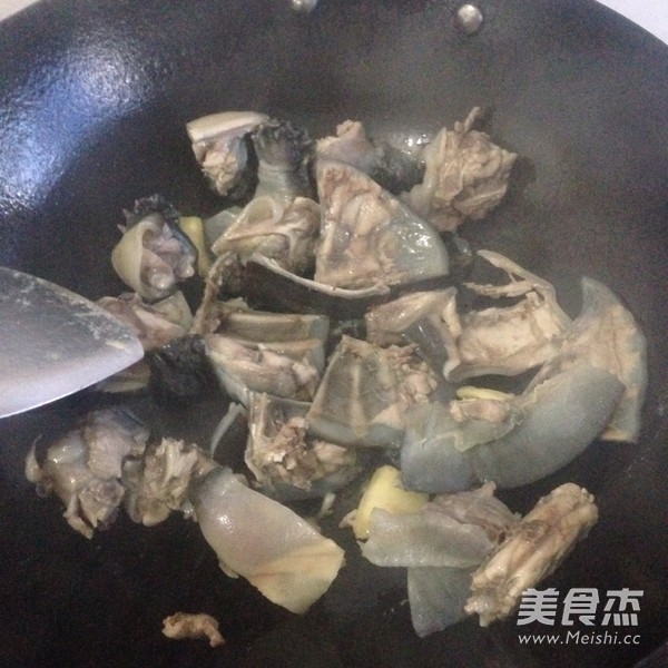 水鱼鸡汤的做法