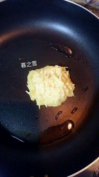 <a href=/shicai/shucai/TuDou/index.html target=_blank><u>土豆</u></a>丝饼