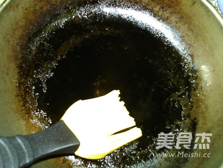 土司<a href=/shicai/shucai/XiangGu/index.html target=_blank><u>香菇</u></a><a href=/shicai/rouqin/ZhengJi/index.html target=_blank><u>鸡肉</u></a>派的做法