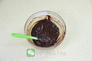 <a href=/shicai/mimian/QiaoKeLi/index.html target=_blank><u>巧克力</u></a>熔岩蛋糕