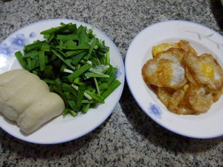 <a href=/shicai/shucai/JiuCai/index.html target=_blank><u>韭菜</u></a><a href=/shicai/rouqin/AnChun/index.html target=_blank><u>鹌鹑</u></a>蛋小素鸡