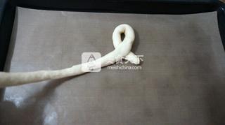 中国福<a href=/shicai/mimian/MianBao/index.html target=_blank><u>面包</u></a>