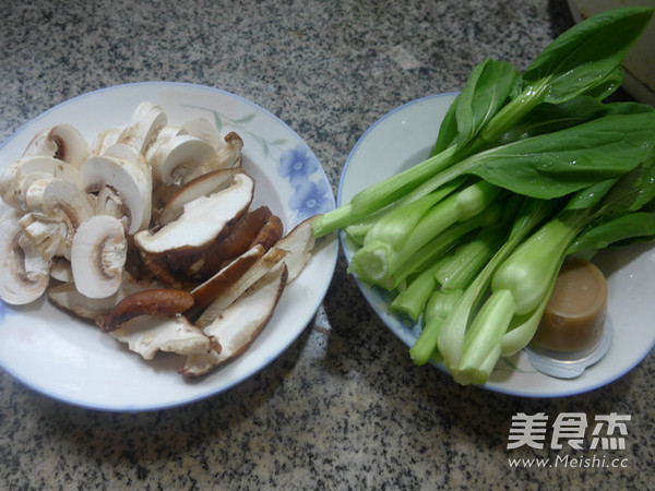 浓汤宝双菇菜芯的做法