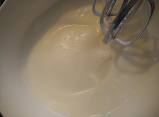 长颈鹿<a href=zt/qifengdg target=_blank><u>戚风蛋糕</u></a>卷