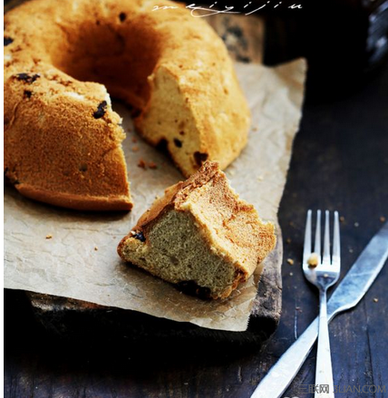 红酒蜜<a href=/shicai/guopin/Zao/index.html target=_blank><u>枣</u></a>蛋糕要怎么做