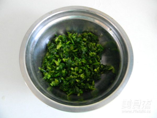 <a href=/shicai/rouqin/JiDan/index.html target=_blank><u>鸡蛋</u></a><a href=/shicai/shucai/BoCai/index.html target=_blank><u>菠菜</u></a>饼的做法