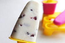 如何自制雪糕,自制雪糕,自制雪糕的做法,自制<a href=zt/xuegao target=_blank><u>雪<a href=zt/gao target=_blank><u>糕的做法大全</u></a></u></a>,自制雪糕的制作方法