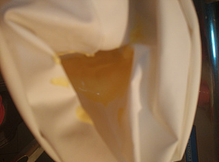 长颈鹿<a href=zt/qifengdg target=_blank><u>戚风蛋糕</u></a>卷