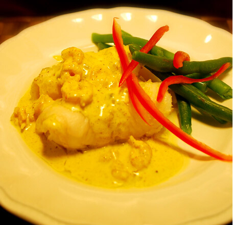 咖喱<a href=/shicai/shuichanpin/XueYu/index.html target=_blank><u>鳕鱼</u></a>粒怎么做?