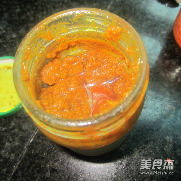 咖喱<a href=/shicai/rouqin/JiDan/index.html target=_blank><u>鸡蛋</u></a>炒面的做法