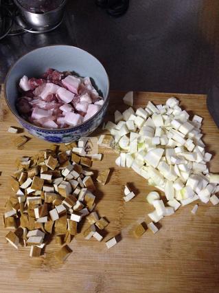 自炒沪味辣肉浇头