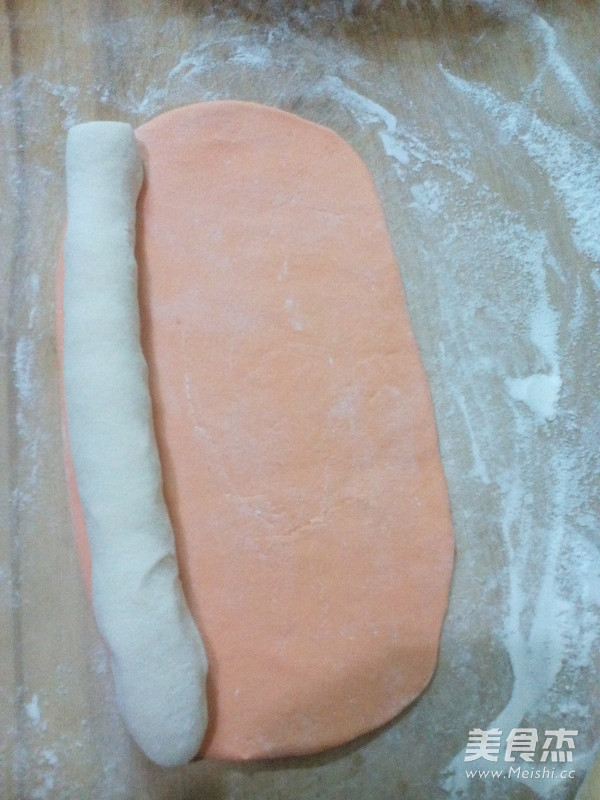 <a href=/shicai/shucai/YangCong/index.html target=_blank><u>洋葱</u></a>馅饺子的做法