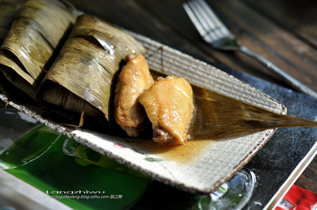 粽香<a href=/shicai/rouqin/JiChi/index.html target=_blank><u>鸡翅</u></a>