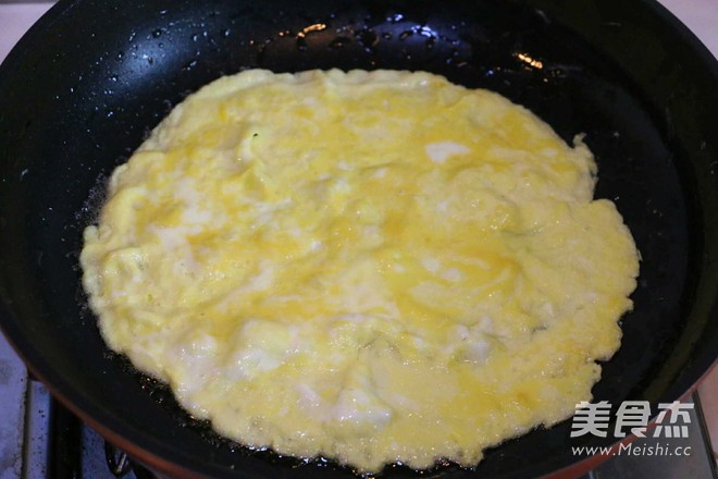 特色<a href=/shicai/shuichanpin/ZiCai/index.html target=_blank><u>紫菜</u></a>包饭的做法