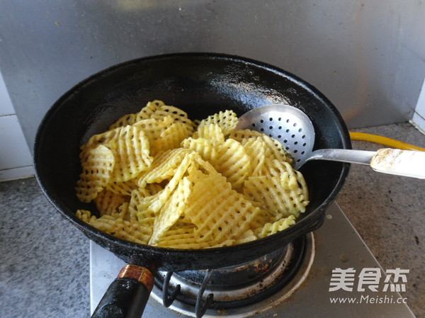 酥脆薯片的做法