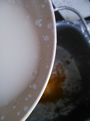 咖喱<a href=/shicai/rouqin/PeiGen/index.html target=_blank><u>培根</u></a><a href=/shicai/mimian/MianBao/index.html target=_blank><u>面包</u></a>