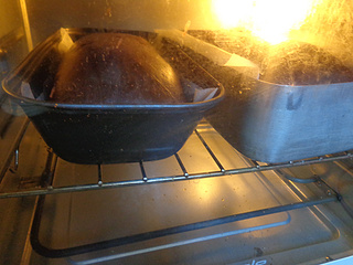 可可果酱<a href=/shicai/mimian/MianBao/index.html target=_blank><u>面包</u></a>蛋糕