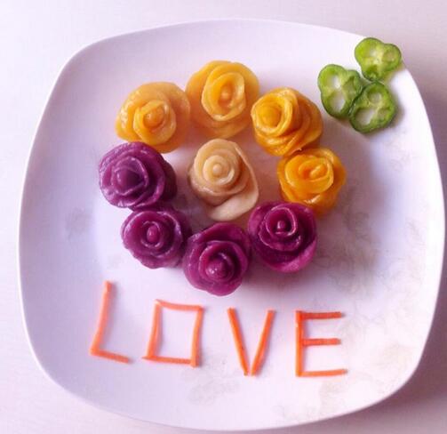 营养早餐<a href=/shicai/shucai/MeiGuiHua/index.html target=_blank><u>玫瑰花</u></a>馒头怎么做?