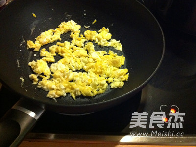 <a href=/shicai/shucai/XiHuLu/index.html target=_blank><u>西葫芦</u></a>炒<a href=/shicai/rouqin/JiDan/index.html target=_blank><u>鸡蛋</u></a>的做法