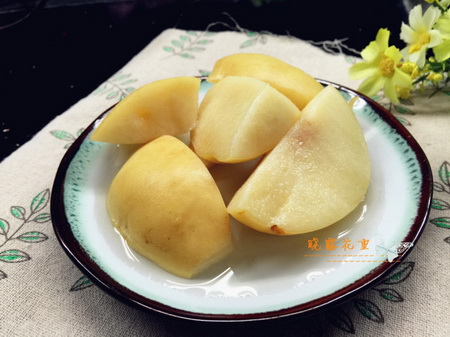 酸爽<a href=/shicai/guopin/Tao/index.html target=_blank><u>桃</u></a>肉步骤