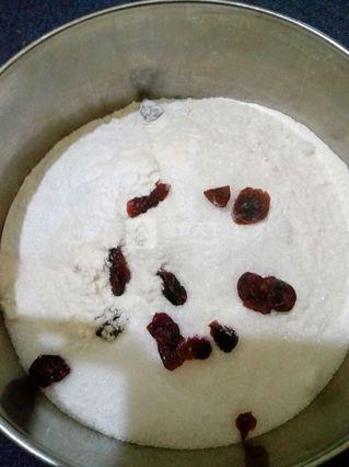 <a href=/shicai/guopin/ManYueMei/index.html target=_blank><u>蔓越莓</u></a>玛芬