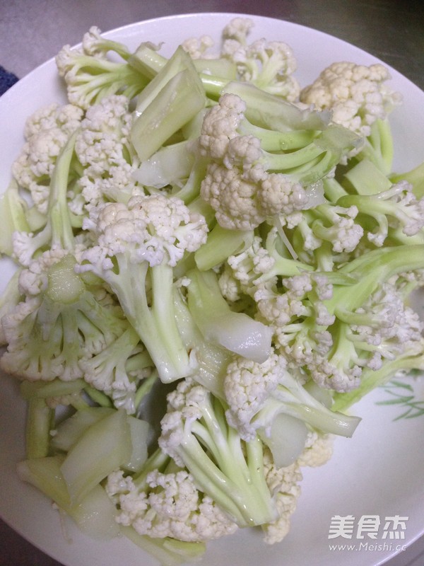 茄汁<a href=/shicai/shucai/HuaCai/index.html target=_blank><u>花菜</u></a>的做法