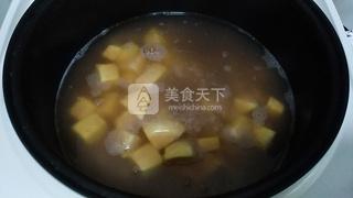 <a href=/shicai/shucai/HongShu/index.html target=_blank><u>红薯</u></a><a href=/shicai/mimian/HongDou/index.html target=_blank><u>红豆</u></a>粥