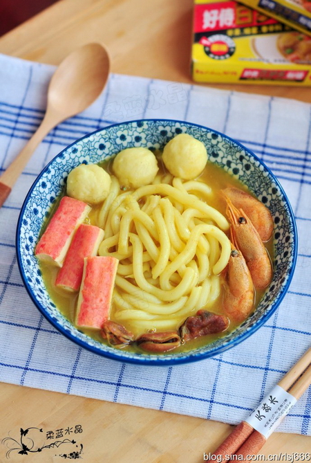 咖喱海鲜乌冬面