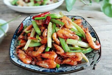 炒河虾,炒河虾的做法,炒<a href=zt/hexia target=_blank><u>河虾的做法大全</u></a>