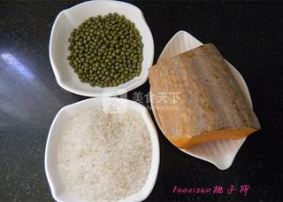 <a href=/shicai/shucai/NanGua/index.html target=_blank><u>南瓜</u></a><a href=/shicai/mimian/LvDou/index.html target=_blank><u>绿豆</u></a>粥