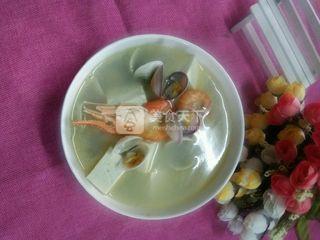 <a href=/shicai/shuichanpin/HaLi/index.html target=_blank><u>蛤蜊</u></a><a href=/shicai/mimian/DouFu/index.html target=_blank><u>豆腐</u></a>汤