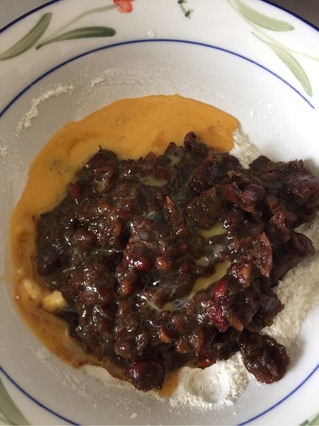 红<a href=/shicai/guopin/Zao/index.html target=_blank><u>枣</u></a>蛋糕