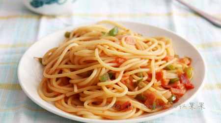 番茄<a href=/shicai/mimian/YiDaLiMian/index.html target=_blank><u>意大利面</u></a>的做法