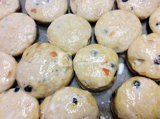 <a href=/shicai/guopin/LanMei/index.html target=_blank><u>蓝莓</u></a>果干杂粮司康