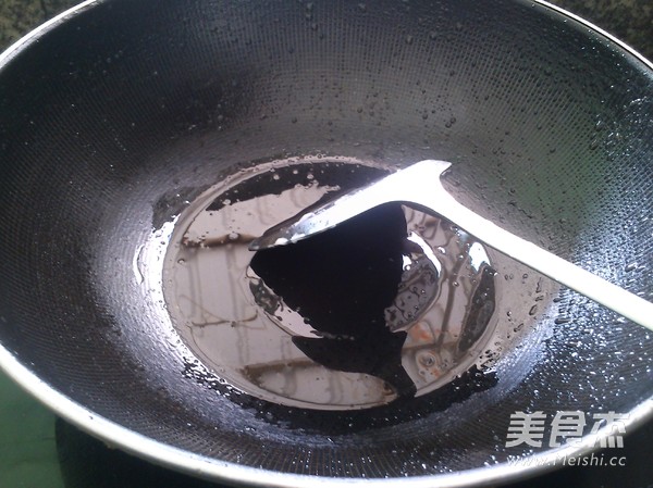 尖椒炒<a href=/shicai/rouqin/JiDan/index.html target=_blank><u>鸡蛋</u></a>的做法