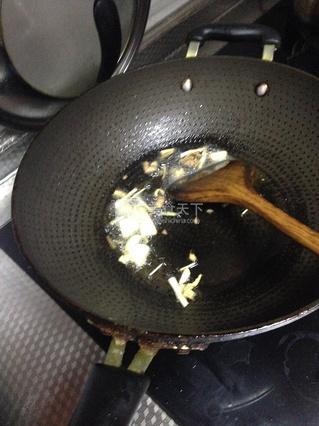 自炒沪味辣肉浇头