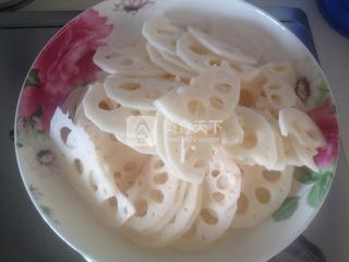 椒麻<a href=/shicai/shucai/Ou/index.html target=_blank><u>藕</u></a>片