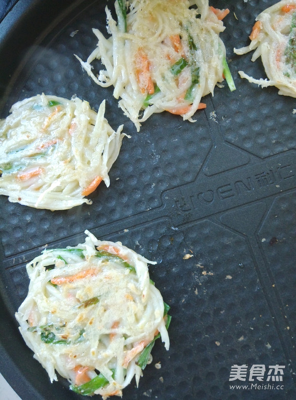 三色早餐饼的做法