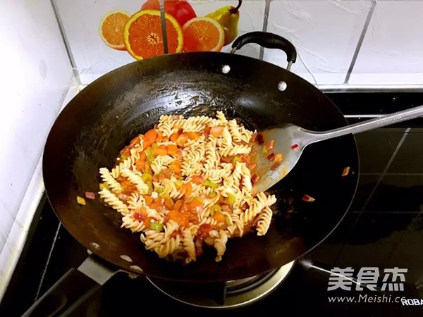 黑椒<a href=/shicai/rouqin/NiuPai/index.html target=_blank><u>牛排</u></a>的做法