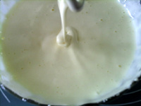 清蒸<a href=/shicai/guopin/NingMeng/index.html target=_blank><u>柠檬</u></a>蛋糕