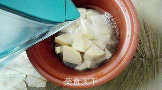 <a href=/shicai/shucai/HongShu/index.html target=_blank><u>红薯</u></a><a href=/shicai/mimian/YiMi/index.html target=_blank><u>薏米</u></a>粥