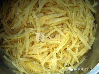 <a href=/shicai/diaoweipin/FengMi/index.html target=_blank><u>蜂蜜</u></a><a href=/shicai/guopin/YouZi/index.html target=_blank><u>柚子</u></a>茶