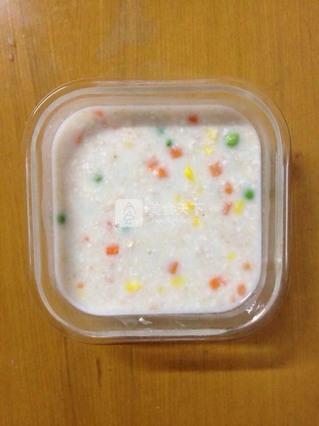 杂蔬<a href=/shicai/mimian/YanMai/index.html target=_blank><u>燕麦</u></a>粥