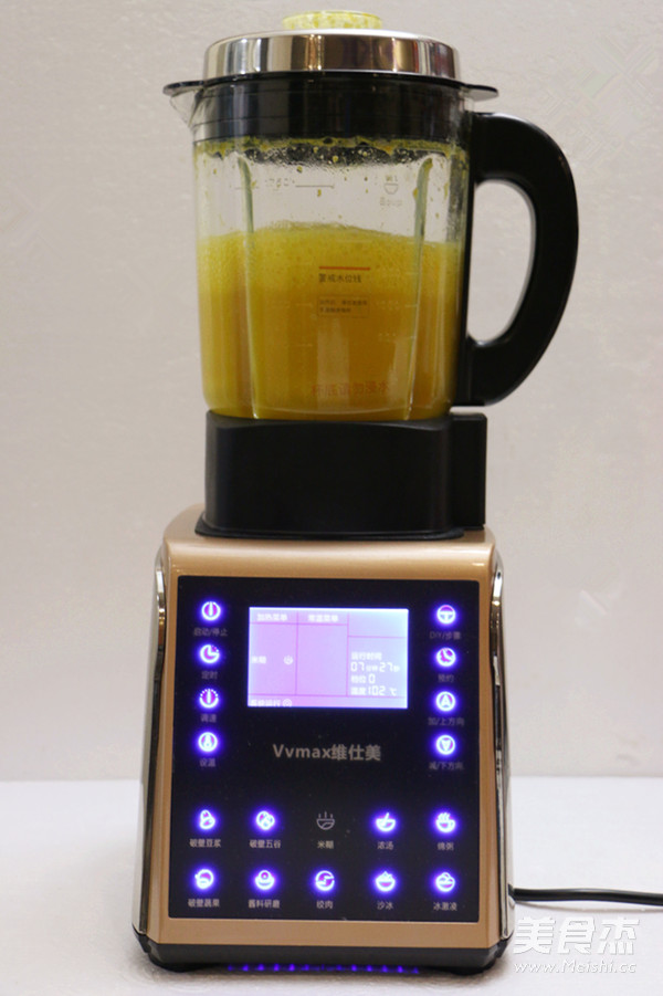 <a href=/shicai/shucai/NanGua/index.html target=_blank><u>南瓜</u></a><a href=/shicai/mimian/YanMai/index.html target=_blank><u>燕麦</u></a>米糊的做法