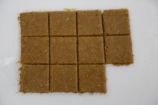 消化饼干的做法(烤箱烤全麦消化饼干--零失败经验)