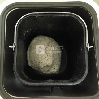 <a href=/shicai/guopin/ManYueMei/index.html target=_blank><u>蔓越莓</u></a>黑麦软欧