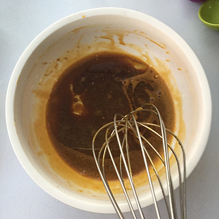 六寸红<a href=/shicai/guopin/Zao/index.html target=_blank><u>枣</u></a><a href=zt/qifengdg target=_blank><u>戚风蛋糕</u></a>