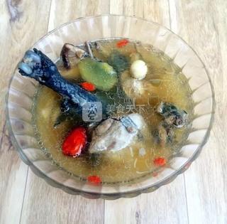 养颜<a href=/shicai/rouqin/WuJi/index.html target=_blank><u>乌鸡</u></a>汤