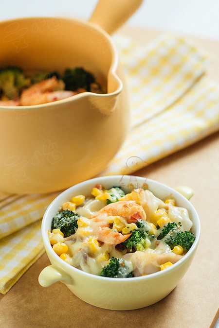 泡菜鲜虾焗馄饨的做法